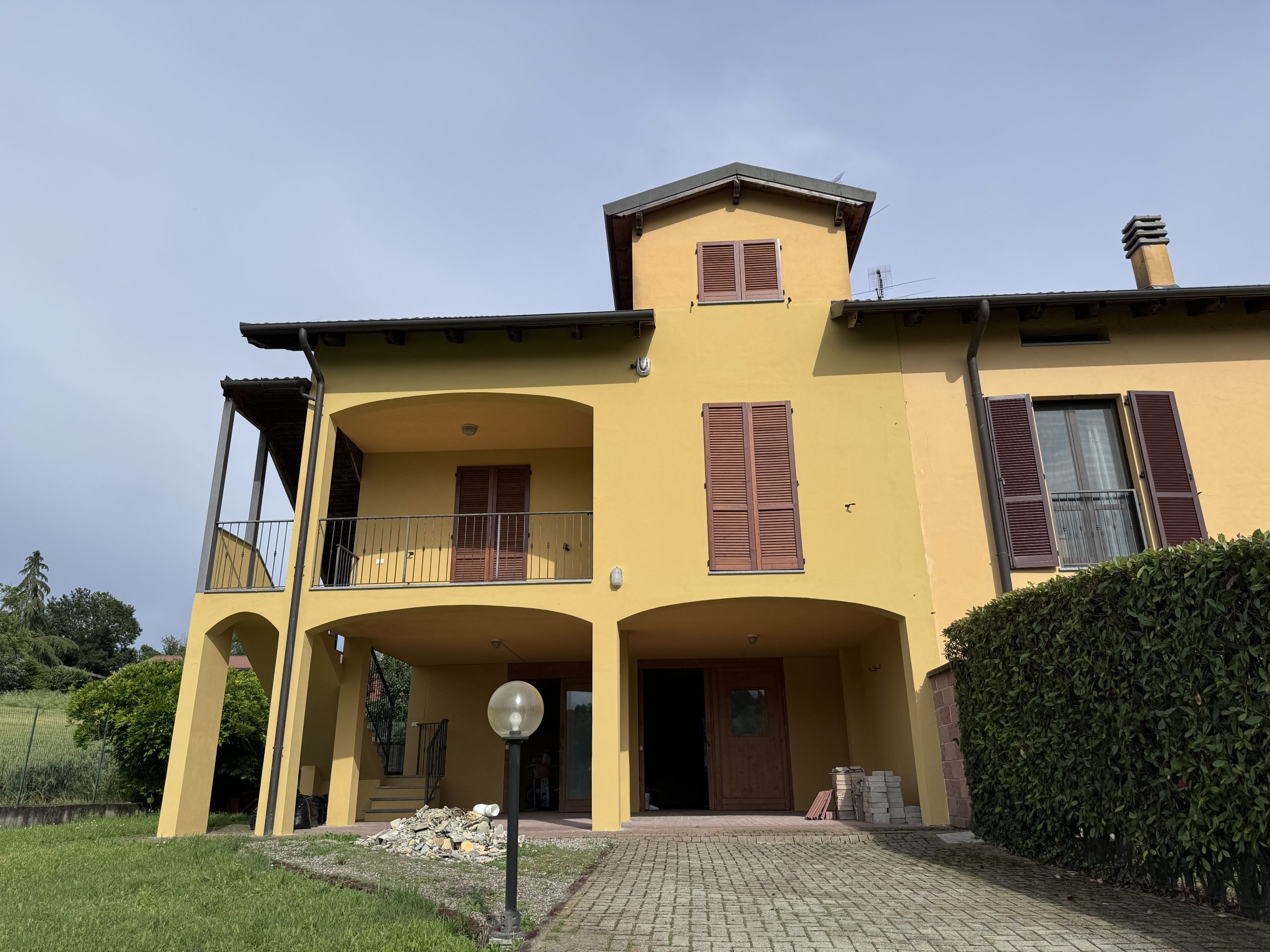 Vendita Villa libera sui tre lati con giardino / Zona: Valle San Bartolomeo (AL)